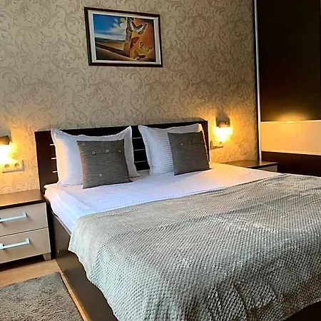 Gm Royal Plaza 3*